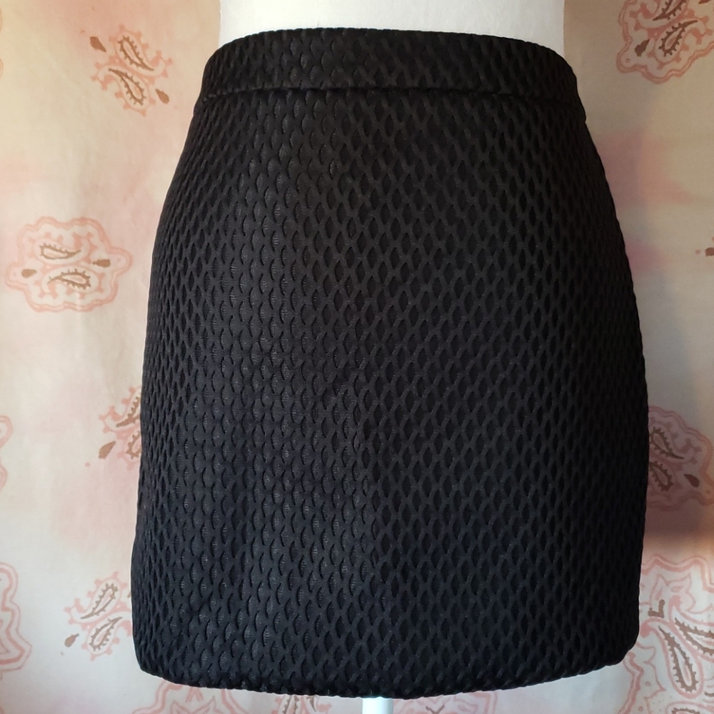 Express Black Miniskirt - Picture 1 of 7